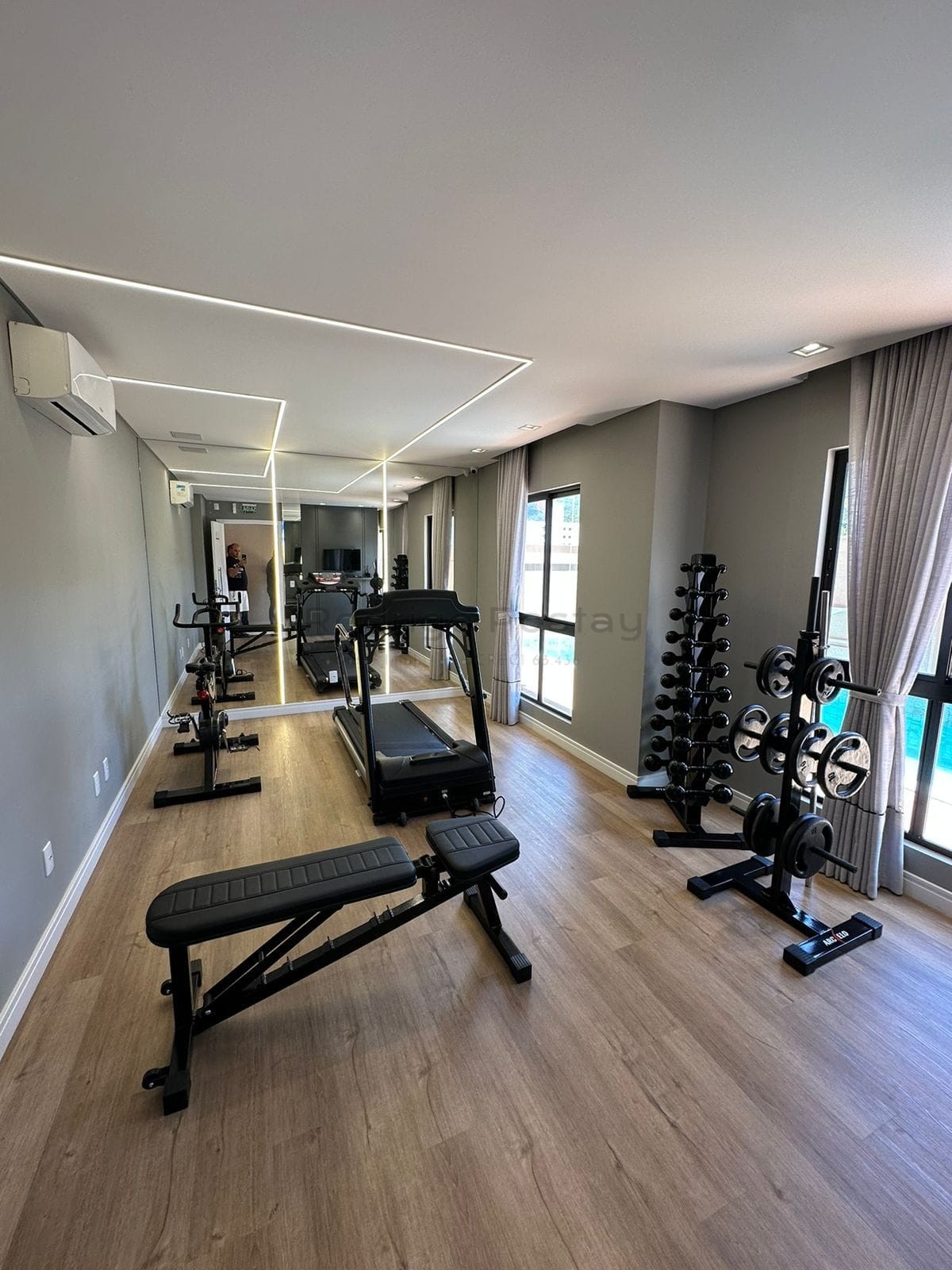 Apartamento mobiliado no Residencial Carmelo - Morretes Itapema