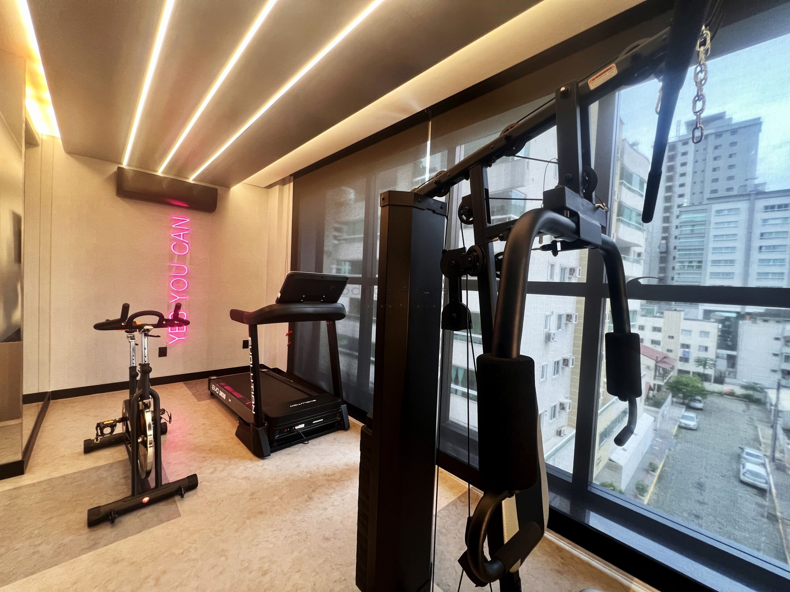 Apartamento no Residencial Santa Monica com lazer completo - Meia Praia Itapema