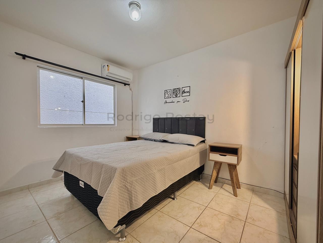 BARABADA - Apartamento com 3 quartos no coração da Meia Praia