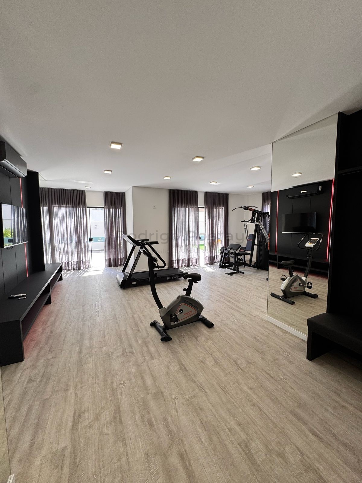 Apartamento mobiliado no Residencial Di Maria - Morretes Itapema