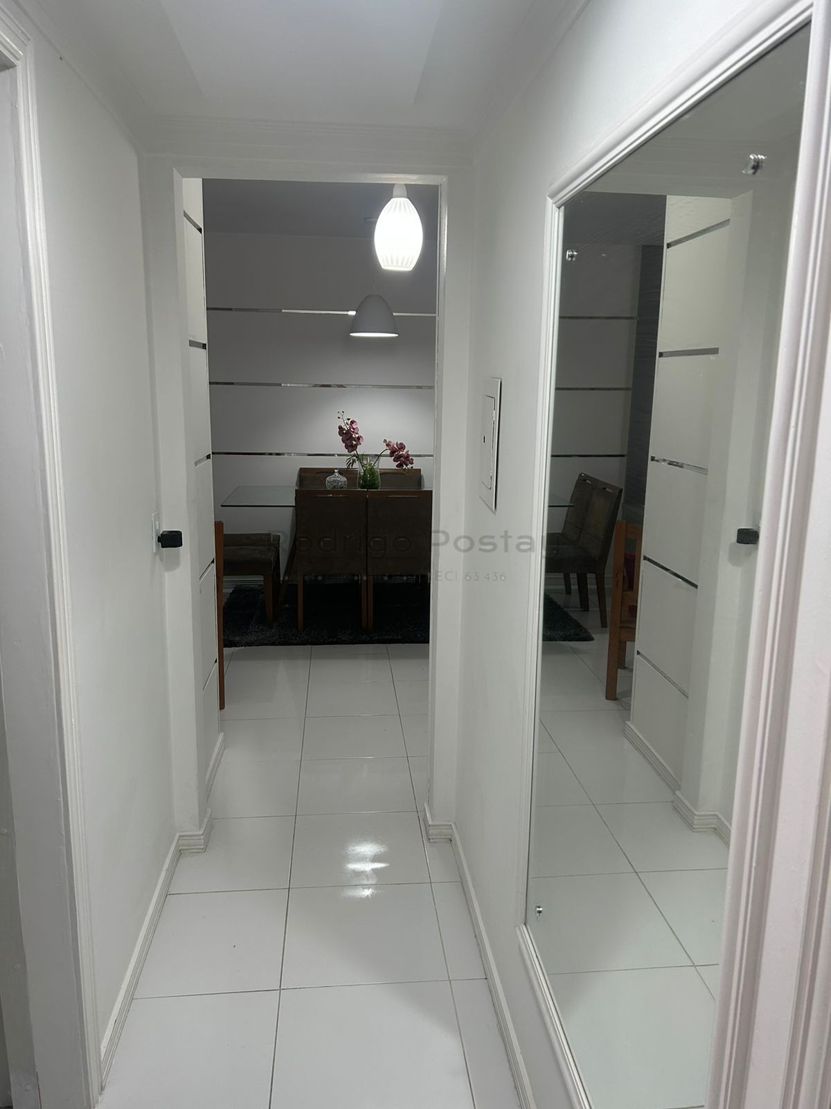 Apartamento mobiliado no Residencial Maresias - na Meia Praia em Itapema