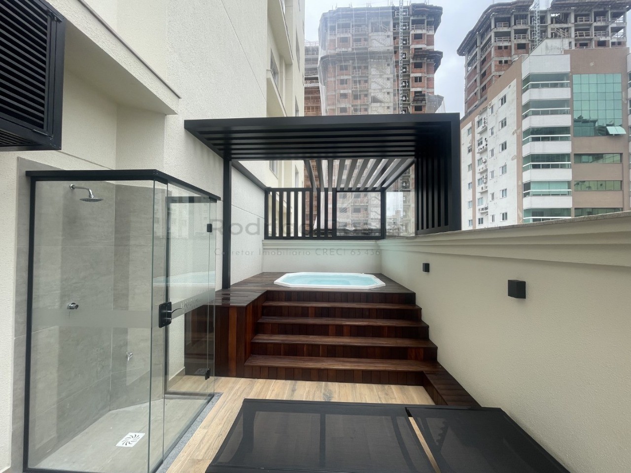 Apartamento Mobiliado no Hamburgo Residence com saldo em 100x - Meia Praia