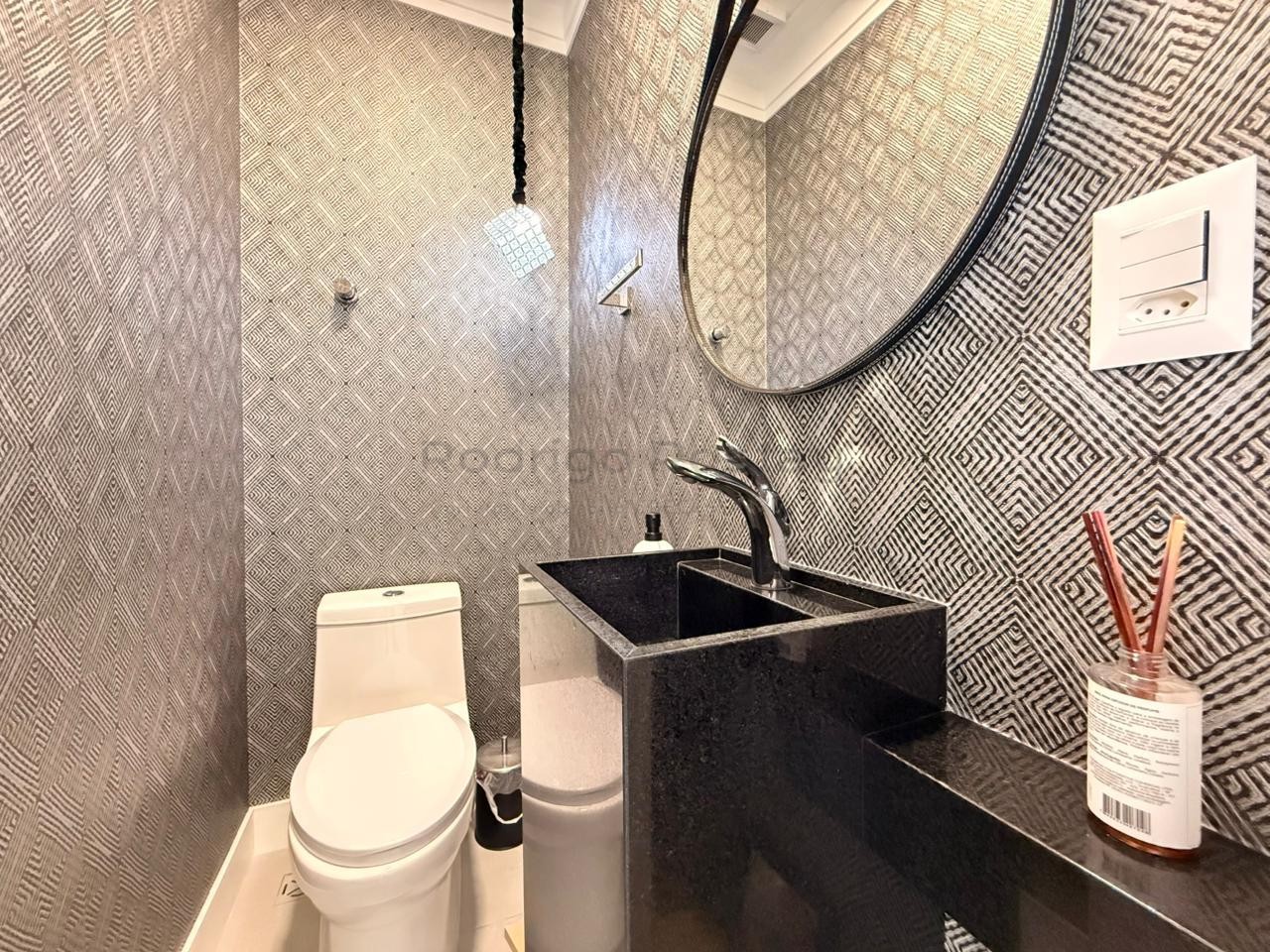 Apartamento mobiliado no Residencial Vernaza no Centro de Itapema