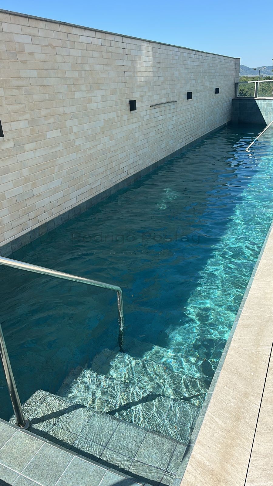 Apartamento mobiliado no Residencial Vernaza no Centro de Itapema