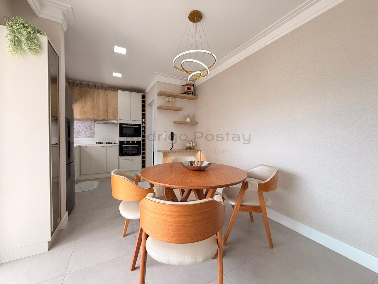 Apartamento mobiliado no Residencial Vernaza no Centro de Itapema