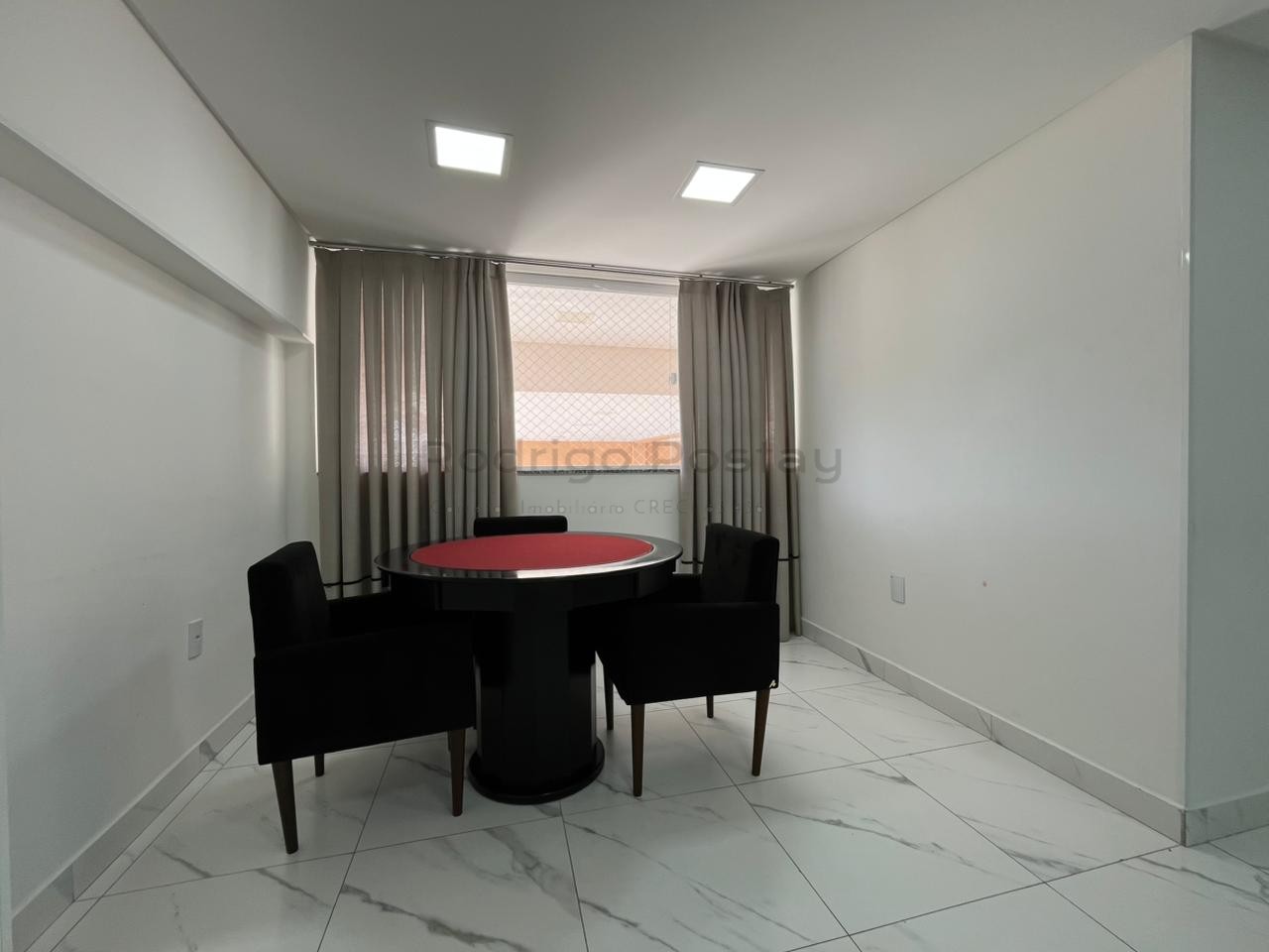 Apartamento com saldo em 100x no Residencial Sol Nascente em Itapema