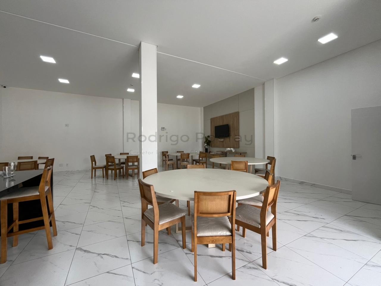 Apartamento com saldo em 100x no Residencial Sol Nascente em Itapema