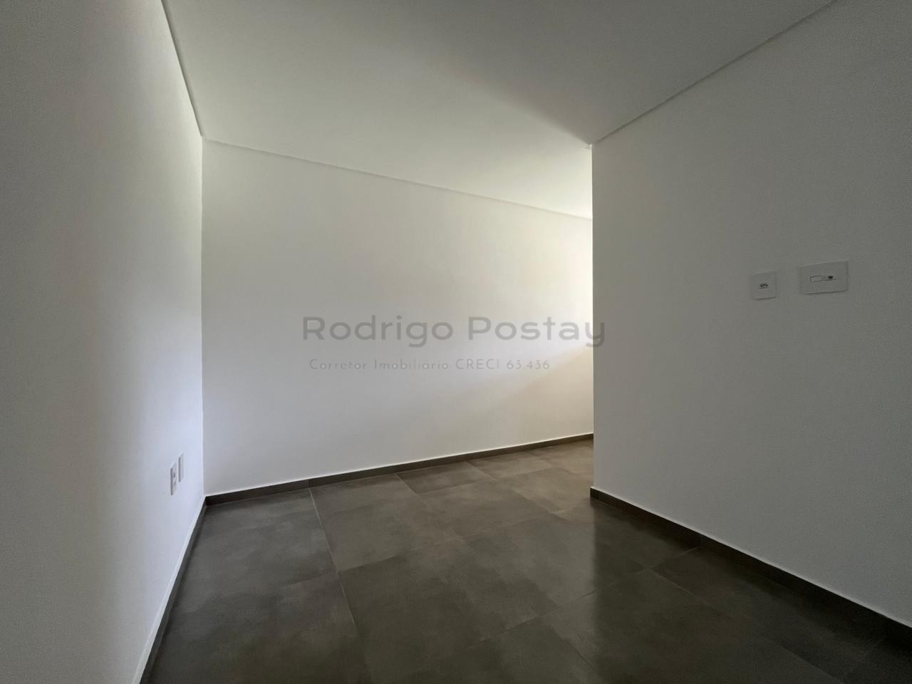 Apartamento com saldo em 100x no Residencial Sol Nascente em Itapema